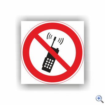 Знак P18 Запрещается пользоваться мобильным (сотовым) телефоном или переносной рацией